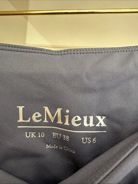 Le Mieux knee grip pull on breeches/ leggings